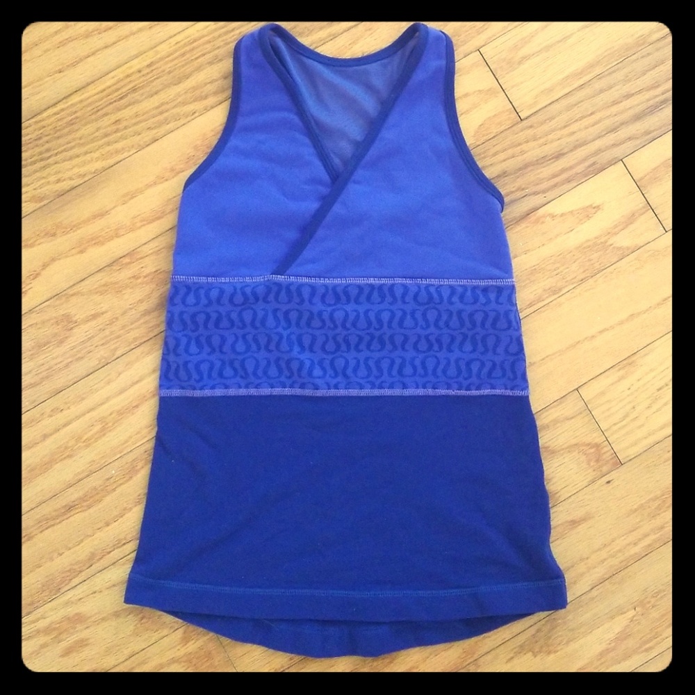 ❌SOLD❌Lululemon Womens V Neck Tank Top